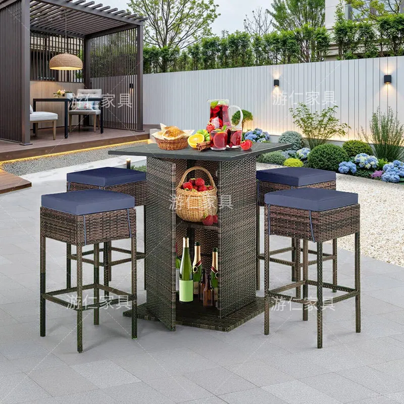 Zestaw stołu i krzeseł barowyc – Rattan Lounge Set recenzja i cena